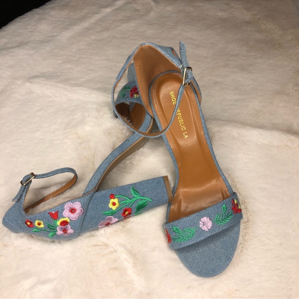 Shoe Republic LA denim embroidered block heel